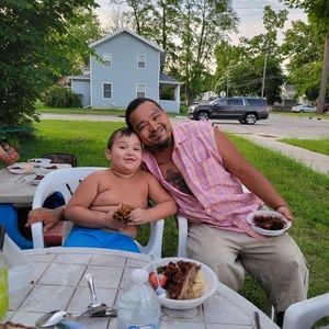 Meet your Posher, Javier